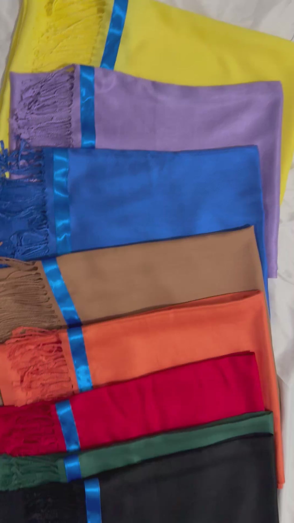 BULK Israelite Fringed Shawl Wraps w/Blue Border (10ct per quantity)